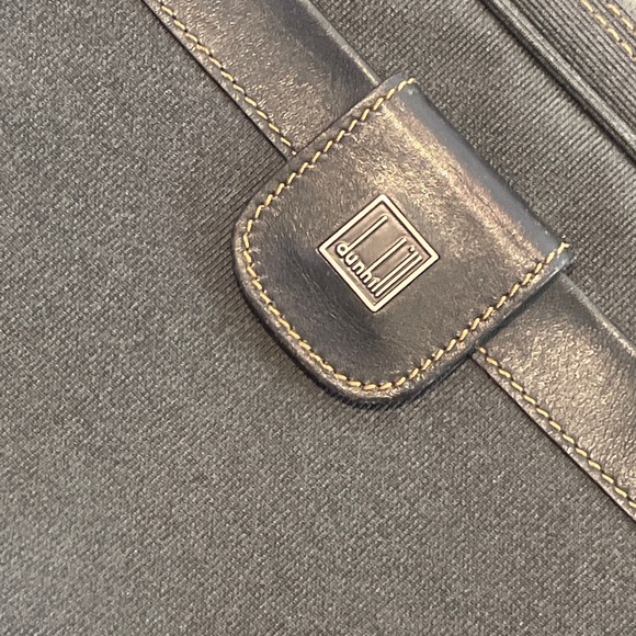 Gorgeous AUTHENTIC Dunhill clutch 11 x 8.5” absolutely beautiful conditi…